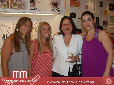 Magda Rangel, Maria,  Nicole Rangel e Ivania Nunes