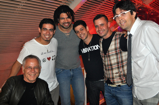 Nelson Mota com a galera da Banda