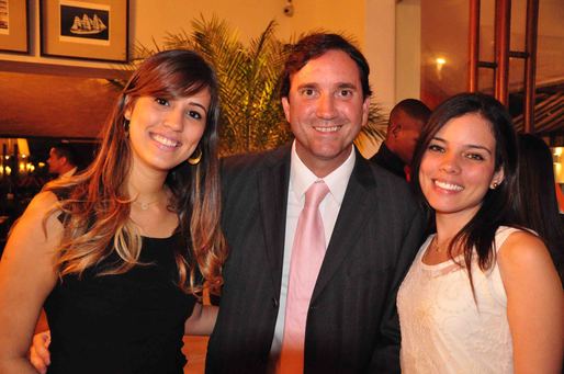 Camila Carvalho, Valton Pessoa e Mayra Rabelo