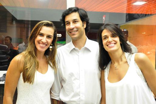 Andrea Carvalho, Guto Costa e Roberta Rennó