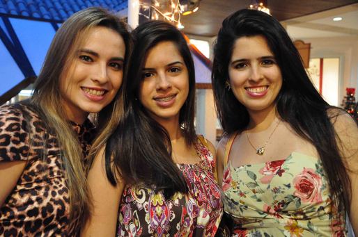 Camila Stort, Mariana e Fabiana Castro