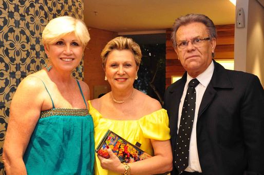 Kátia Kruschewsky, Livia Maria Mendonça e José Guido