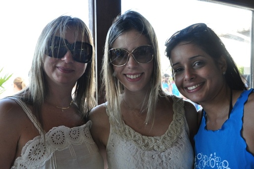 Morgana Santos, Taina Santos e Gabriela Sias