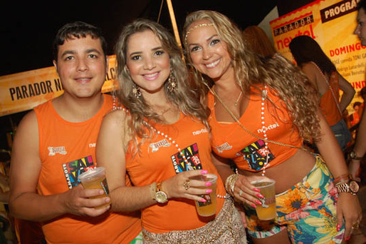 Romulo Camargo, Fabiana Brasil e  Juliana Carvalho