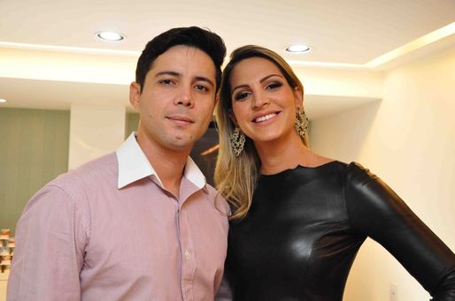 Francis e Carol Sampaio