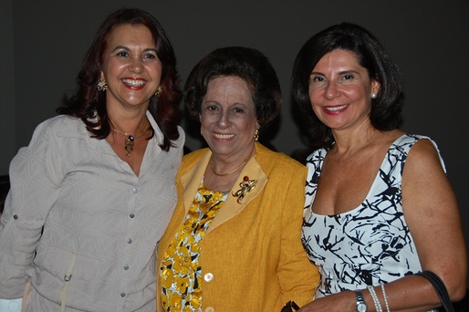 Osana Barreto, Yeda Barradas Carneiro  e  Marcia Meccia