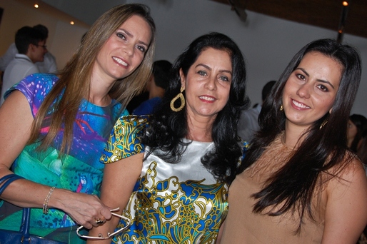 Fernanda Souza, Marcia e Luciana Barradas Souza