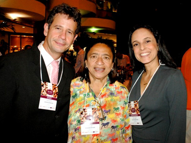 ANDRE FREIRE CARVALHO, LICIA FABIO E KARINA BRITO