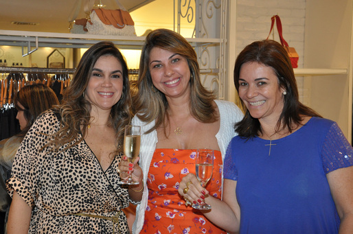Ivânia Nunes, Lidza Nunes e Maria Pereira