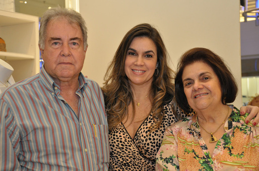 João Batista Nunes,Ivânia Nunes e Laila Nunes