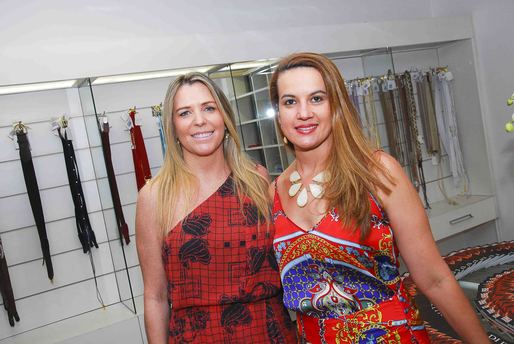 CLAUDIA GARCIA  E LUCIENE MAGALHÃESS