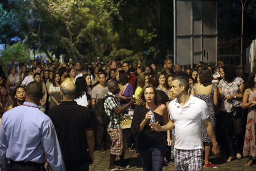 Publico lotou a Concha Acustica do Teatro Castro Alves