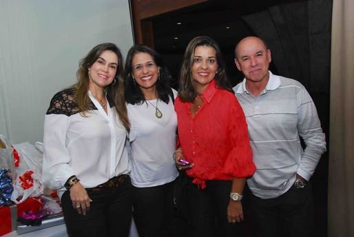 Vânia Nunes, Nayara Matos, Lai Martins e Sérgio Tomich