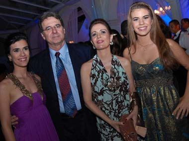 Ana Carolina, Manoel e Barbara e Vitória Suarez