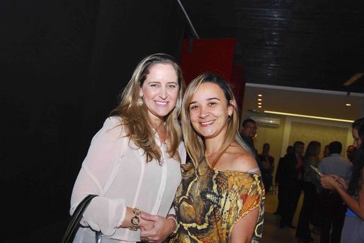 Débora Salomão e Milena Salomão