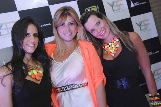 Carol Oliwe, Alessandra Neder e Karina Fernandez