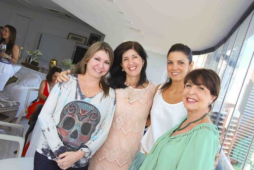 Sandra Menezes, Luciene Belford, Jô Belford e Ely Hart