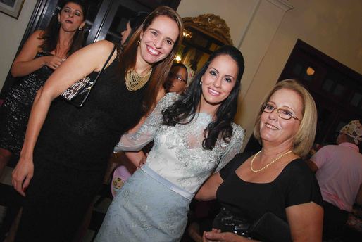 Elisa Garrido, Jaqueline Vitório e Elisa Azevedo