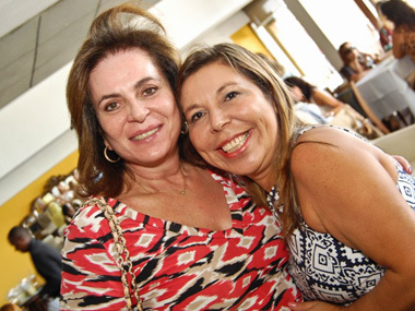 Juju Luz e Tita Souza