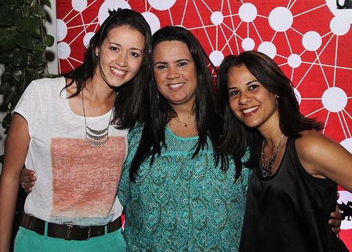 Thais Silva, Veronica Aragao e Roberta Casanova