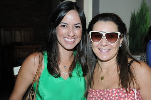 Claudia Galvão e Adélia Estevez