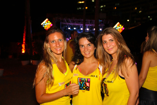 Fernanda Grotera, Luciana Esteves e Debora Esteves