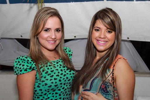 B[árbara Nascimento e Priscila Vasconcelos