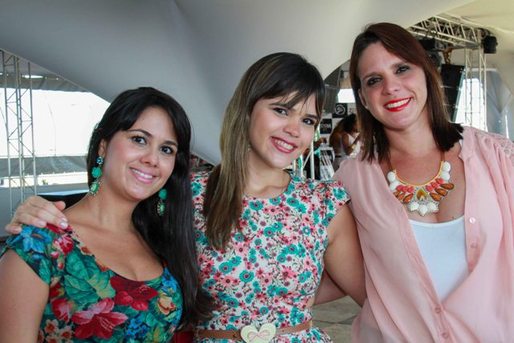 Carolina Correia, Fernanda Fiovanti e Juliana Rocha