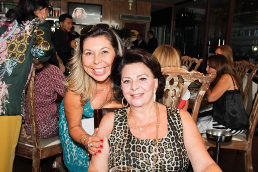 Juju Luz e Claudia Costa