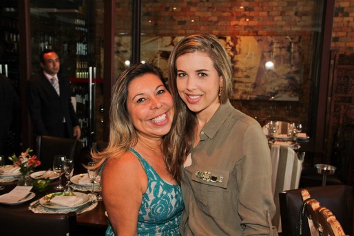 Juju Luz e Lidia Sales