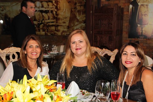 Marisa de Carvalho, Rejane Moreira e Ivana Magalhães