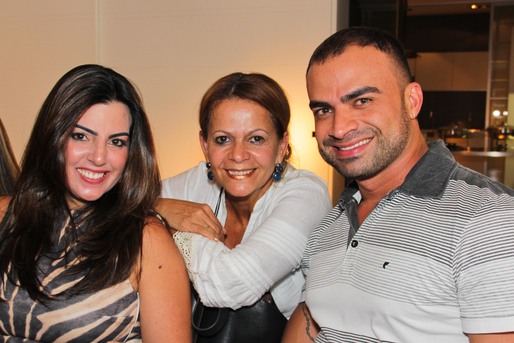 Daniela Lorenzo, Rosangela Meira e Flavio Moura