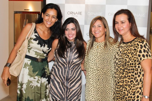 Gabriela Viveiros, Claudia Lopes, Adelia Esteves e Daniela Lopes