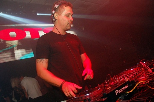 Dj Roots