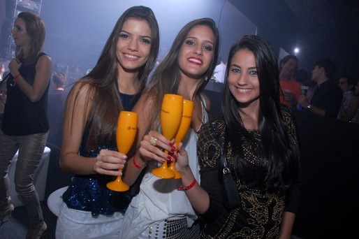 Receba Tannus, Lorena Barbosa e Flávia de Almeida