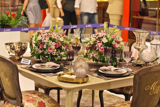 Mesa Decorada em homenagem a Michelle Marie (MM)