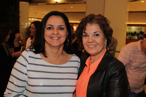 Ana Paula Magalhães e Jaqueline Costa Lino