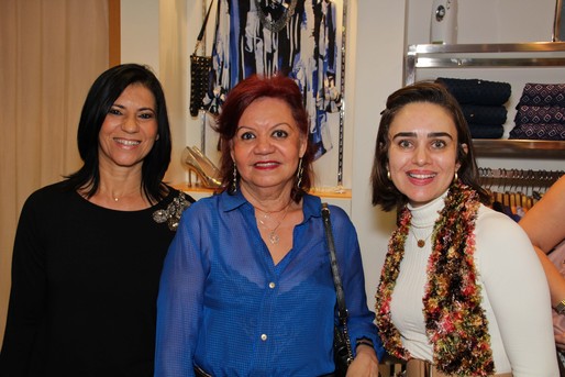 Beta de Cassia Souza, Itanhy Maceio e Adriana Romacciotti
