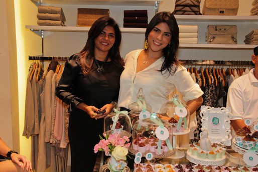 Raquel de Medeiros e Martha Lucia