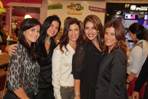 Ana Carvalho, Marta Azevedo, Cristiane Kinderlan, Marcia Kegis e Dani Keeser