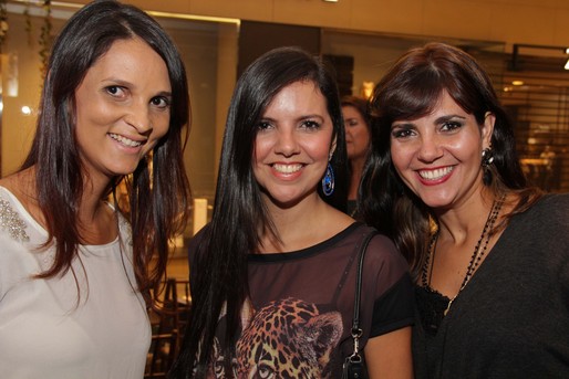 Andrea Guedes, Priscila Galvão e Bia Brito