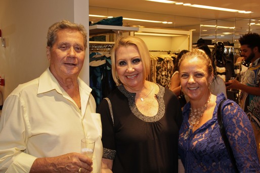 Helio Ferreira, Isalda Ferreira e Erica Chinait