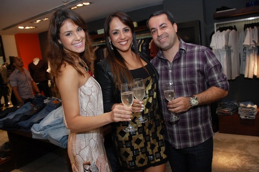 Nadja Haddad_Carla Cristina_Ginno Larry_CAPA