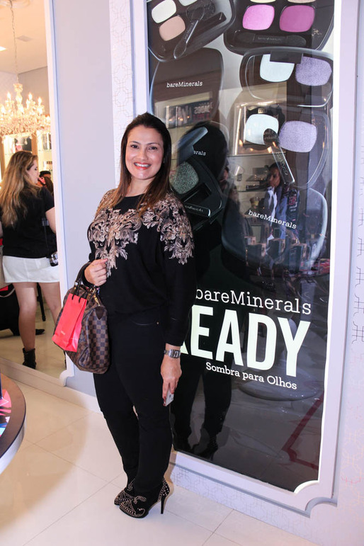 Kelly Pinheiro