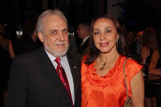 Frances e Giovanni Pisany