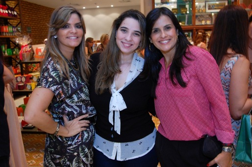 Priscilla Mendonça, Barbara Oliveira, Daniela Neeser