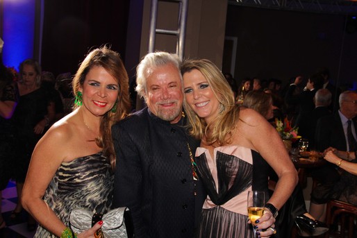 Yavanna Tude, Milton Martineli e Claudia Garcia