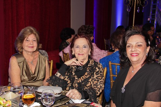 Yedda Pedreira,  July e Luiza Pinheiro