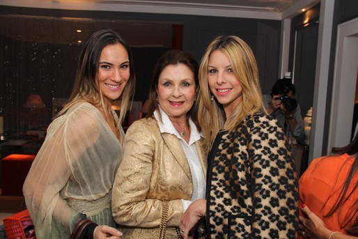 Joana Requião, Tania Gordilho e Fabiana Gordilho