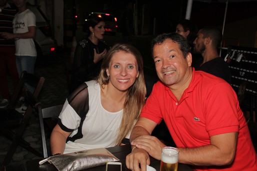 Alano Frank e Carolina Landeiro